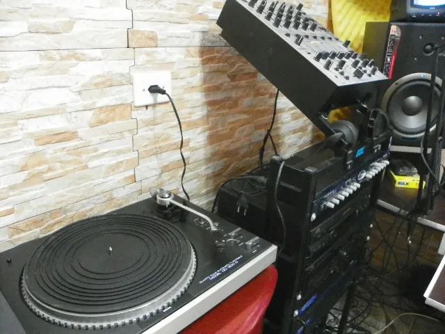 Toca Discos GRADIENTE MODELO DD-200 Q - Quartz Fully Automatic Turntable - Foto 3