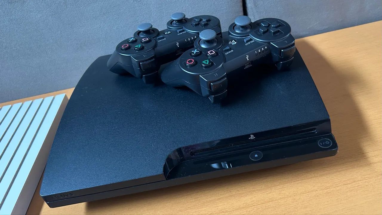 Playstation PS3 Slim - Destravado - Foto 2