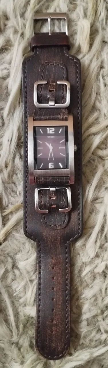 Relógio Feminino GUESS Marrom - Foto 2