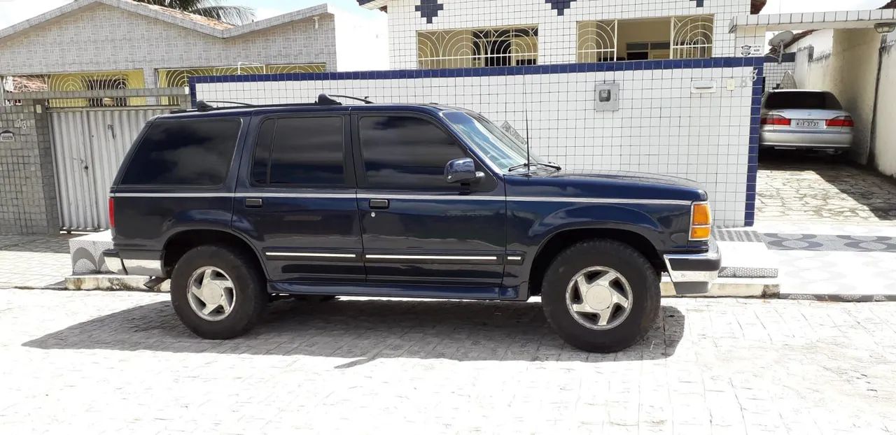 Ford Explorer Explorer XLT 4x2 4.0 V6 1994