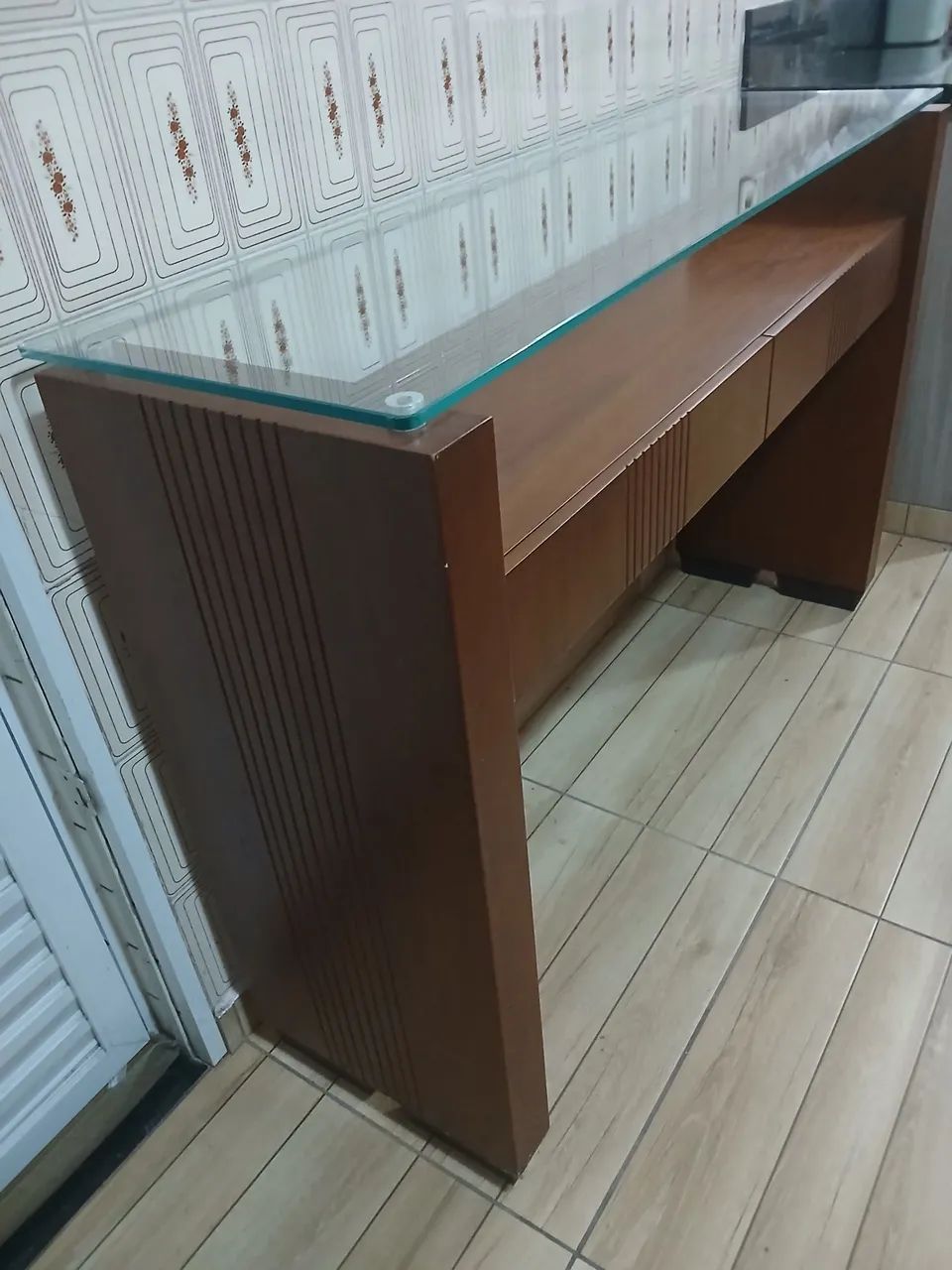Vende-se um aparador 