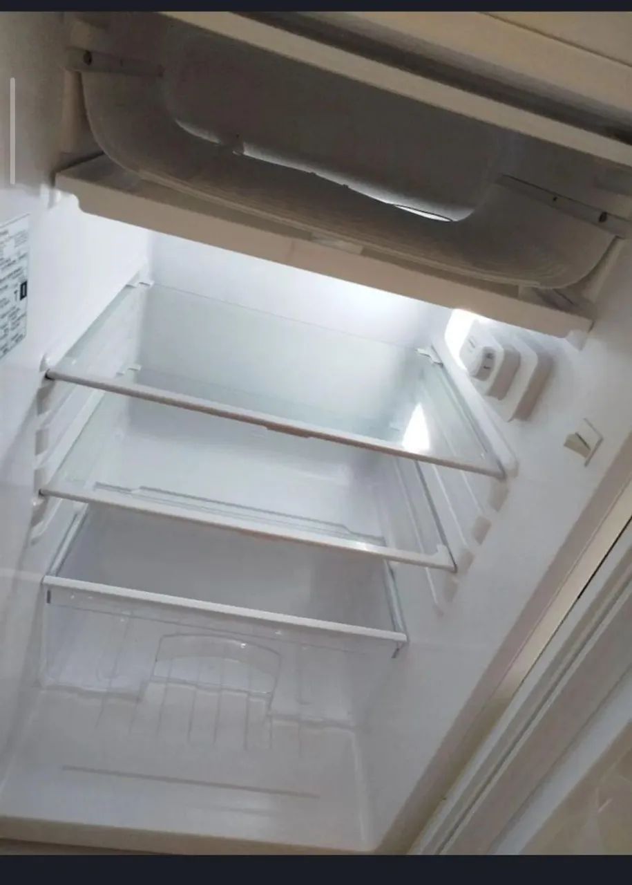 Frigobar Eletrolux 122L - Foto 3
