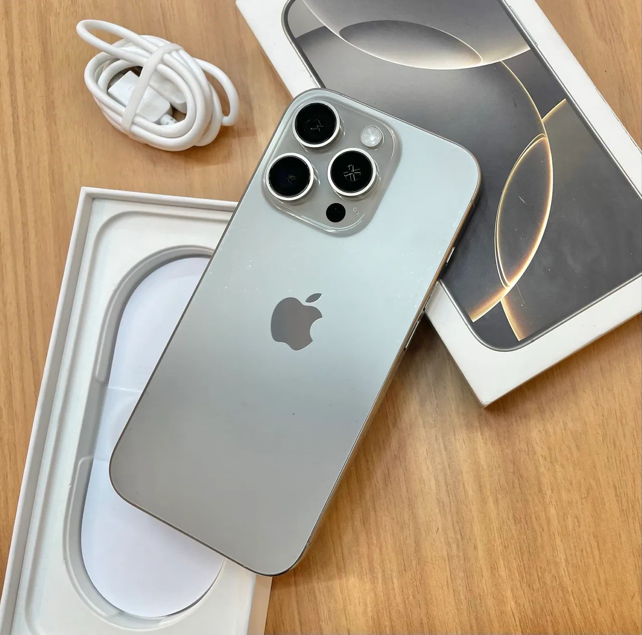 iPhone 16 PRO  - Foto 5