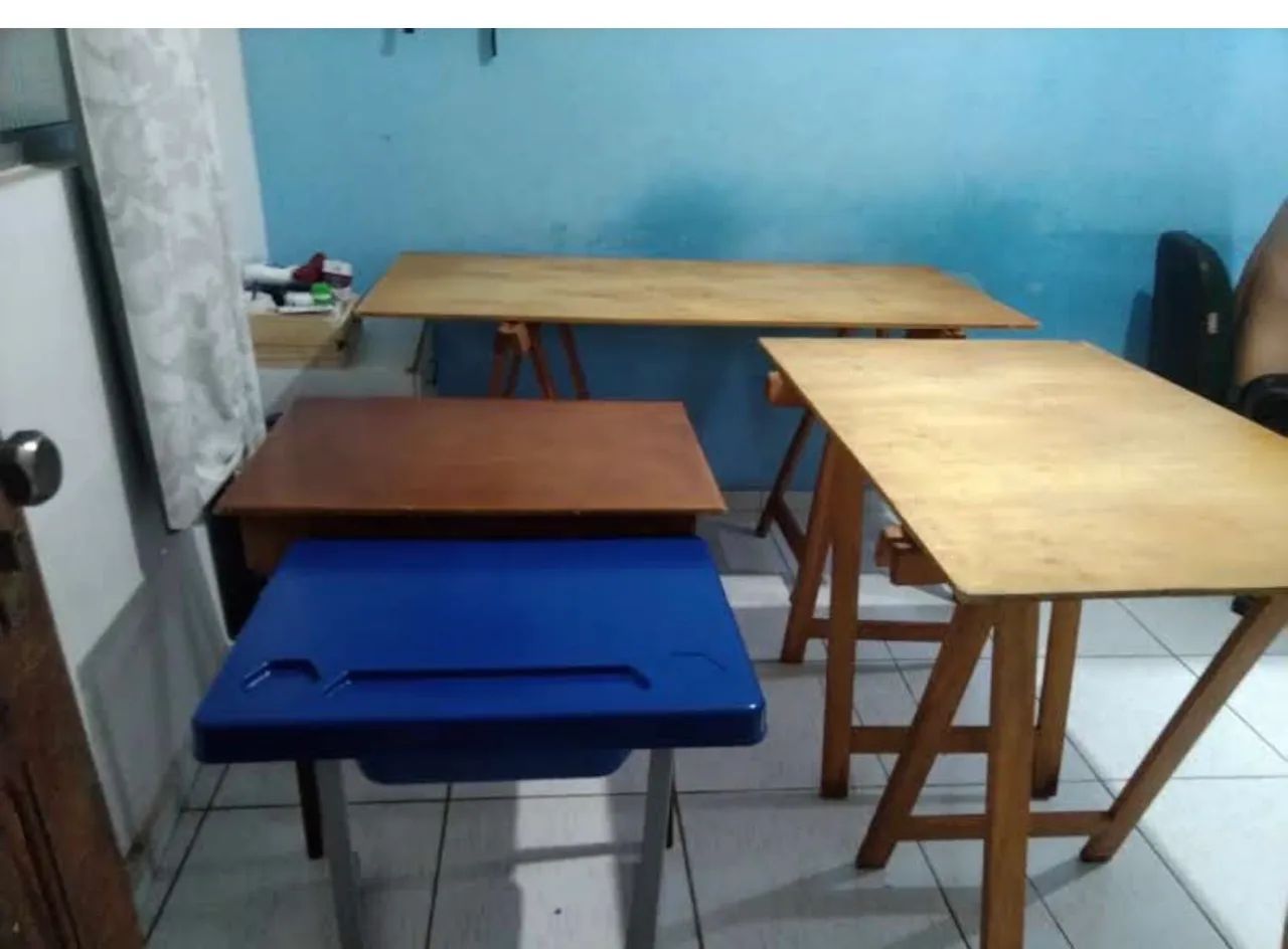 Vendo mesas com Cavalete  - Foto 3