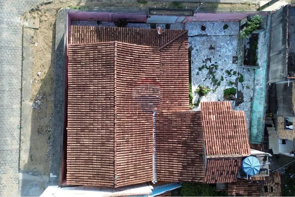 CASA A VENDA NO CENTRO DA CIDADE DE ITAMARAJU - Foto 2
