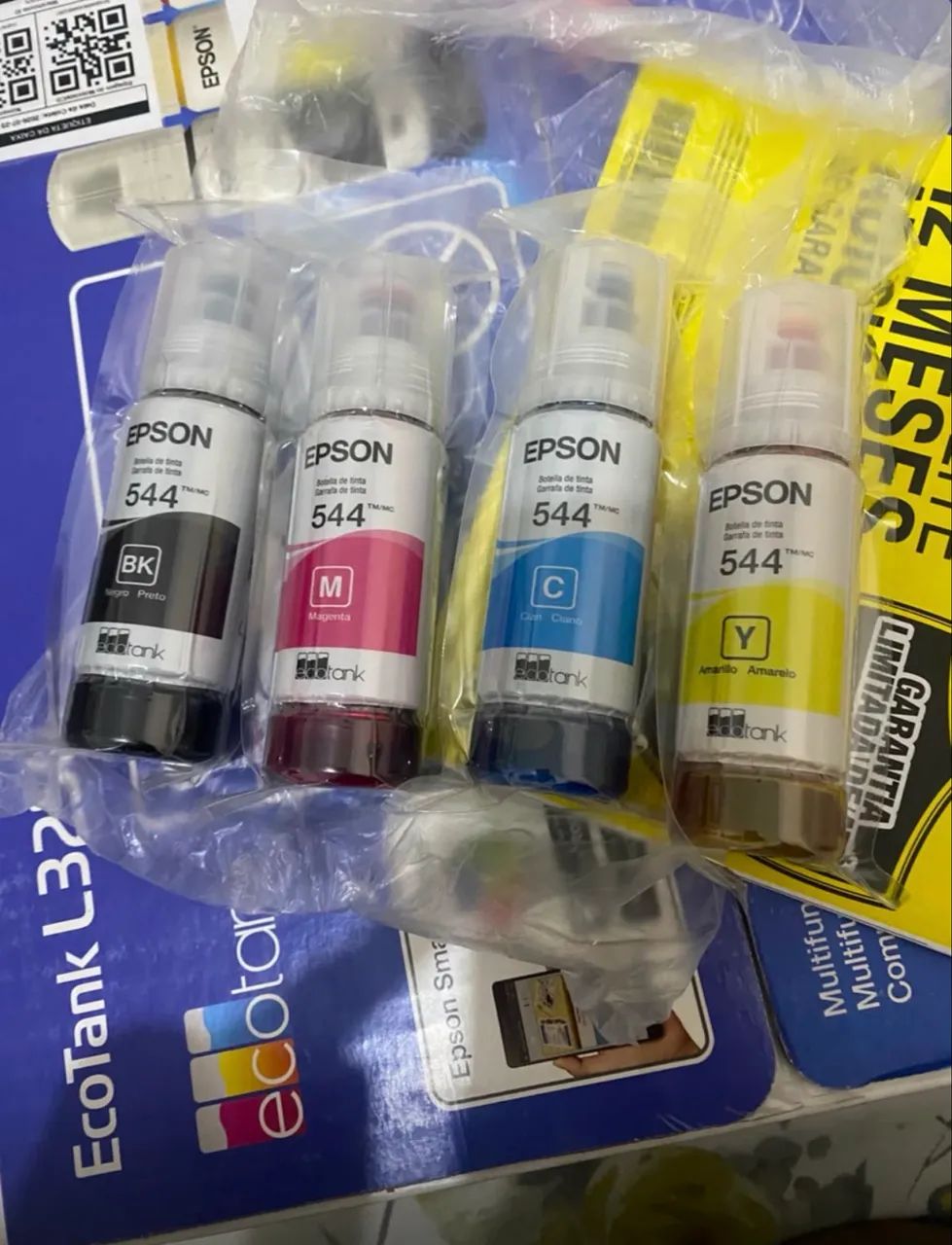 Tintas para impressora lacrada.