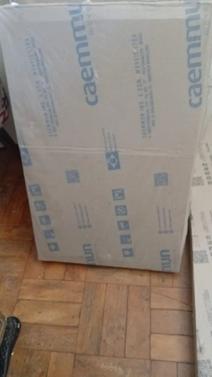 Mesa de centro branca retangular NOVA NA CAIXA  - Foto 4