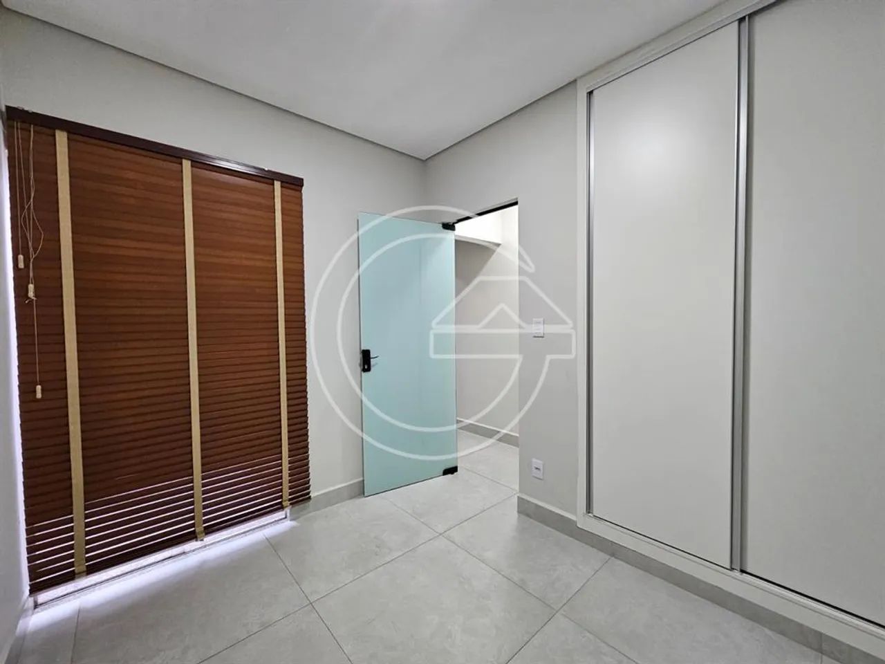 ALUGA-SE Comercial NO CENTRO - MARÍLIA/SP - Foto 5