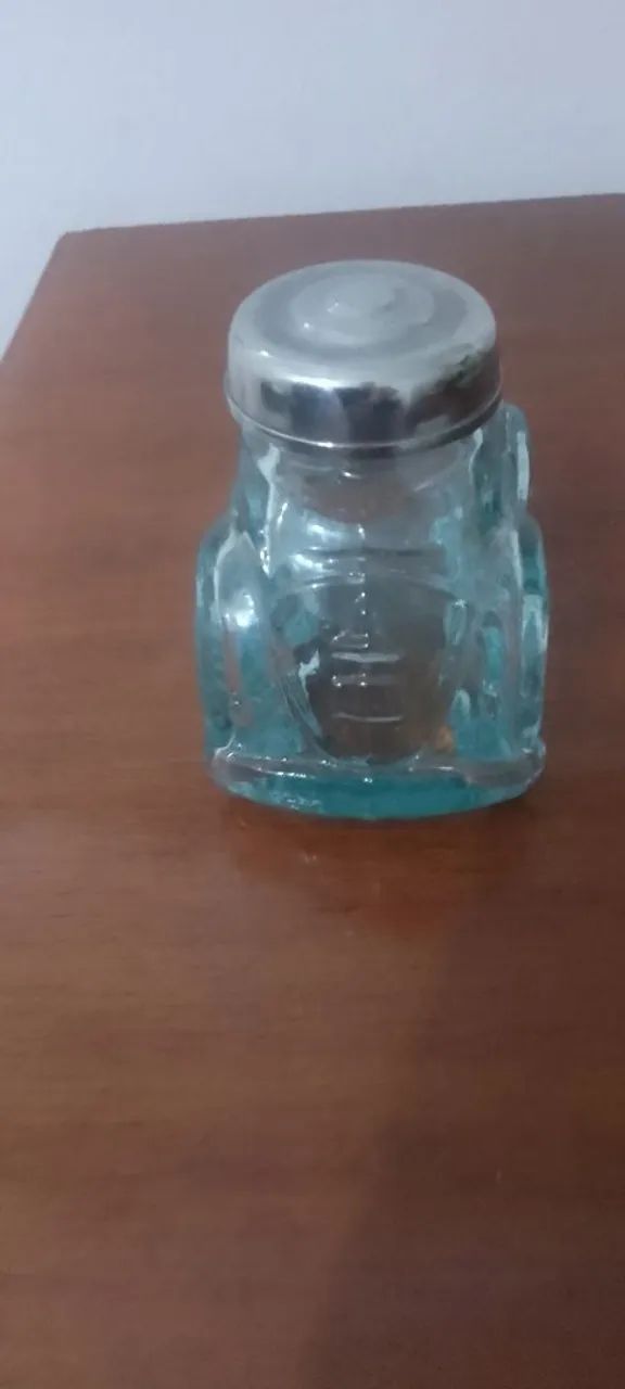 Vidro de perfume em forma de Fusca  - Foto 4