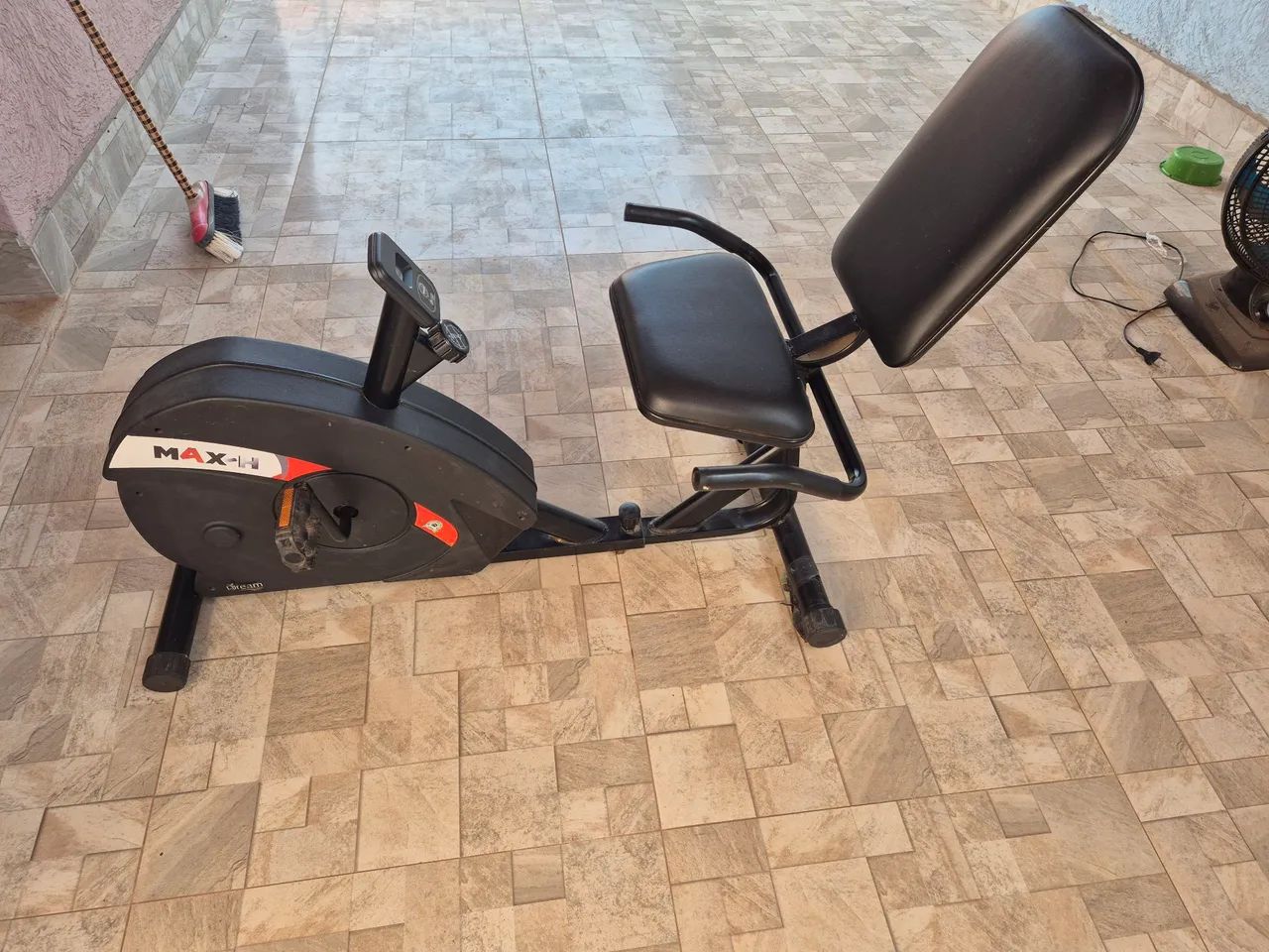 Vendo bicicleta ergometrica  - Foto 4