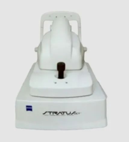 OCT Stratus Zeiss 