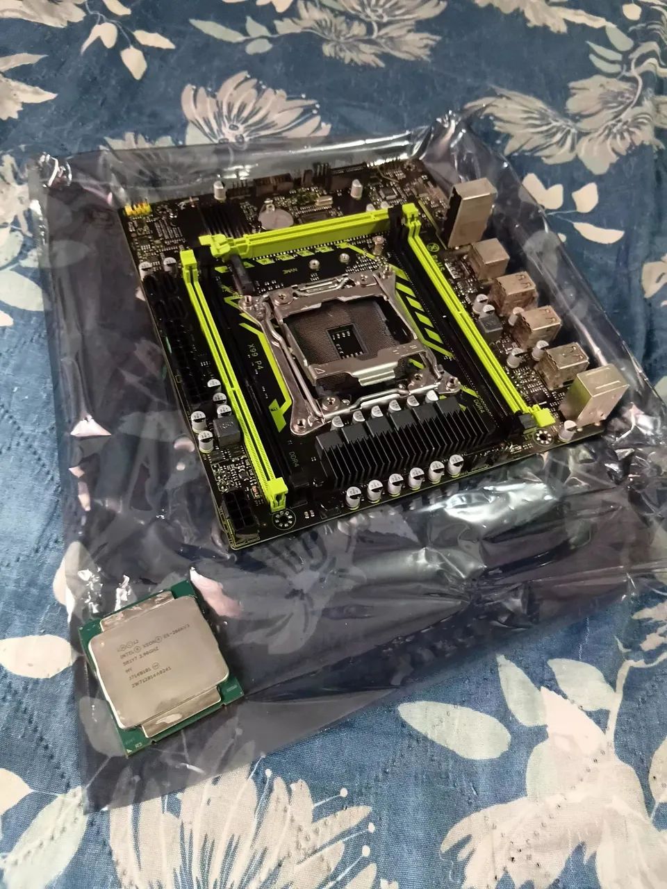Placa-Mãe X99 LGA 2011-3, Xeon E5 2666 v3