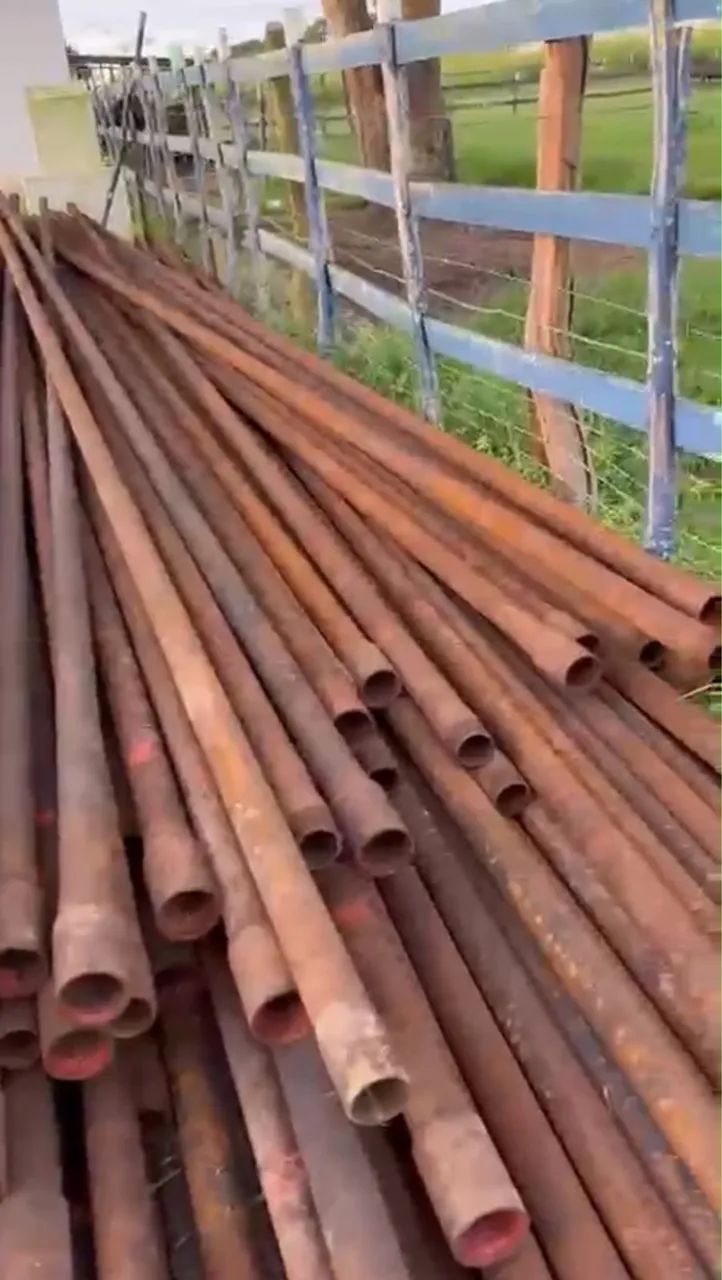Tubos padrão petrobras 2 7/8 polegadas com 9,70 metros cada tubo - Foto 4