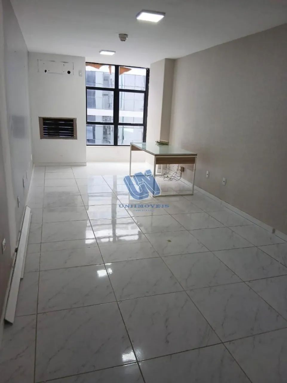 Sala comercial para alugar com 41,03m2 no Comércio