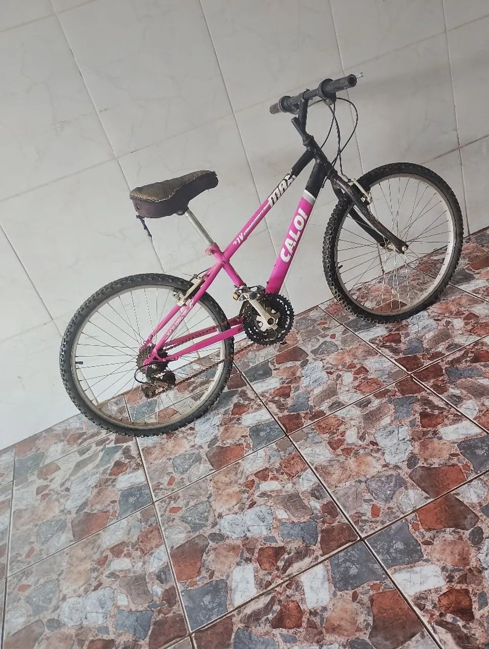 Vendo duas bikes, uma pequena e uma média.  - Foto 2