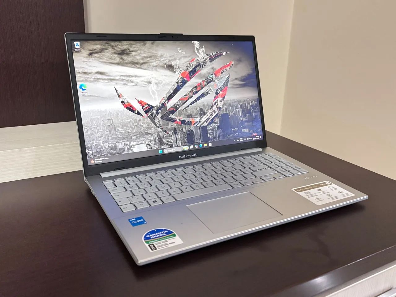 Notebook Asus Vivobook Go