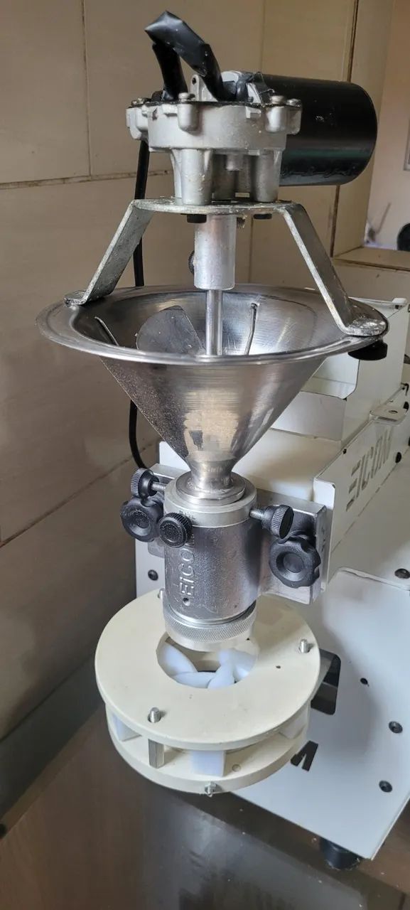 Maquina de salgados 