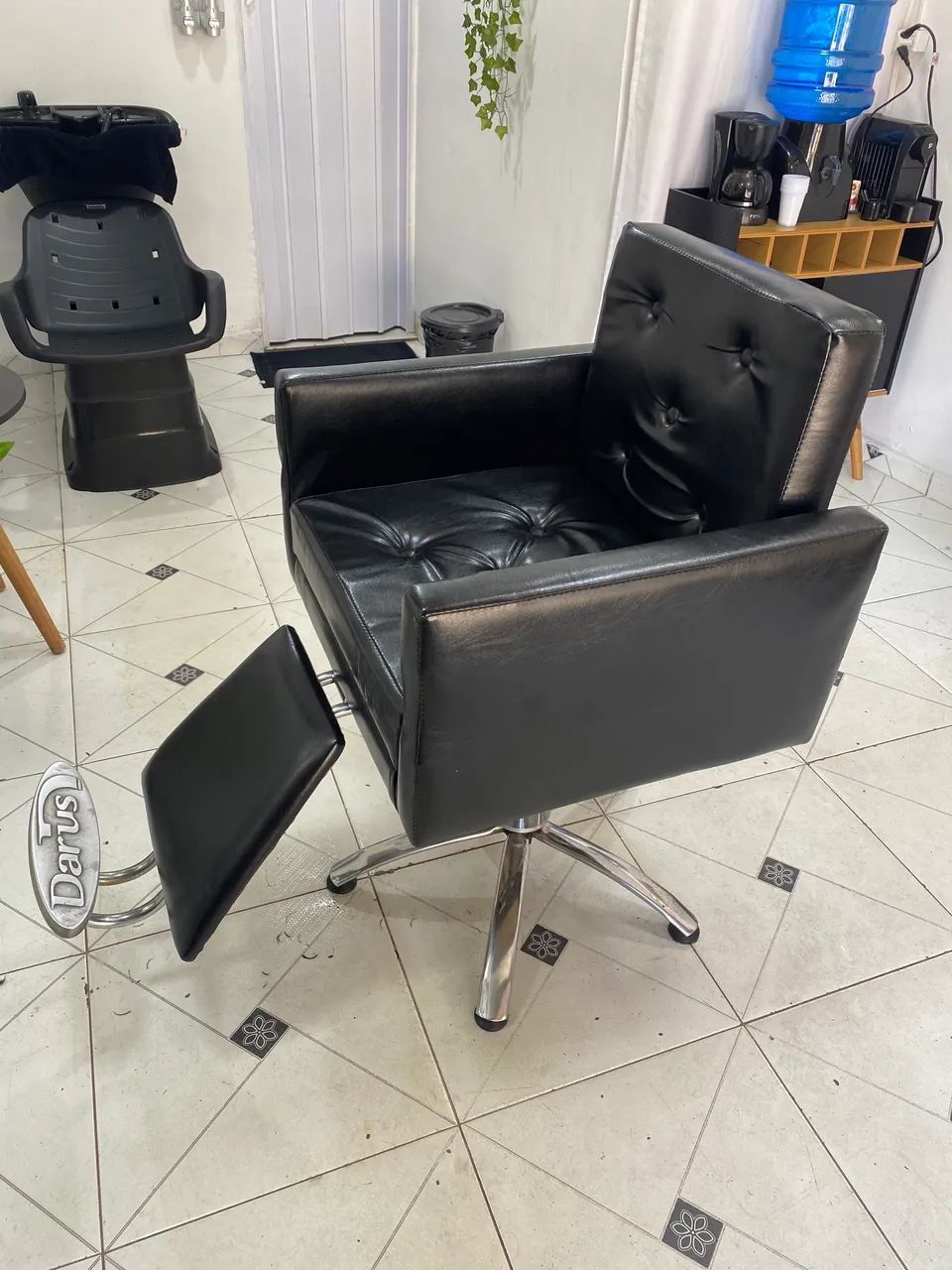 Cadeira para Barbearia Reclinavel Daurus  - Foto 2