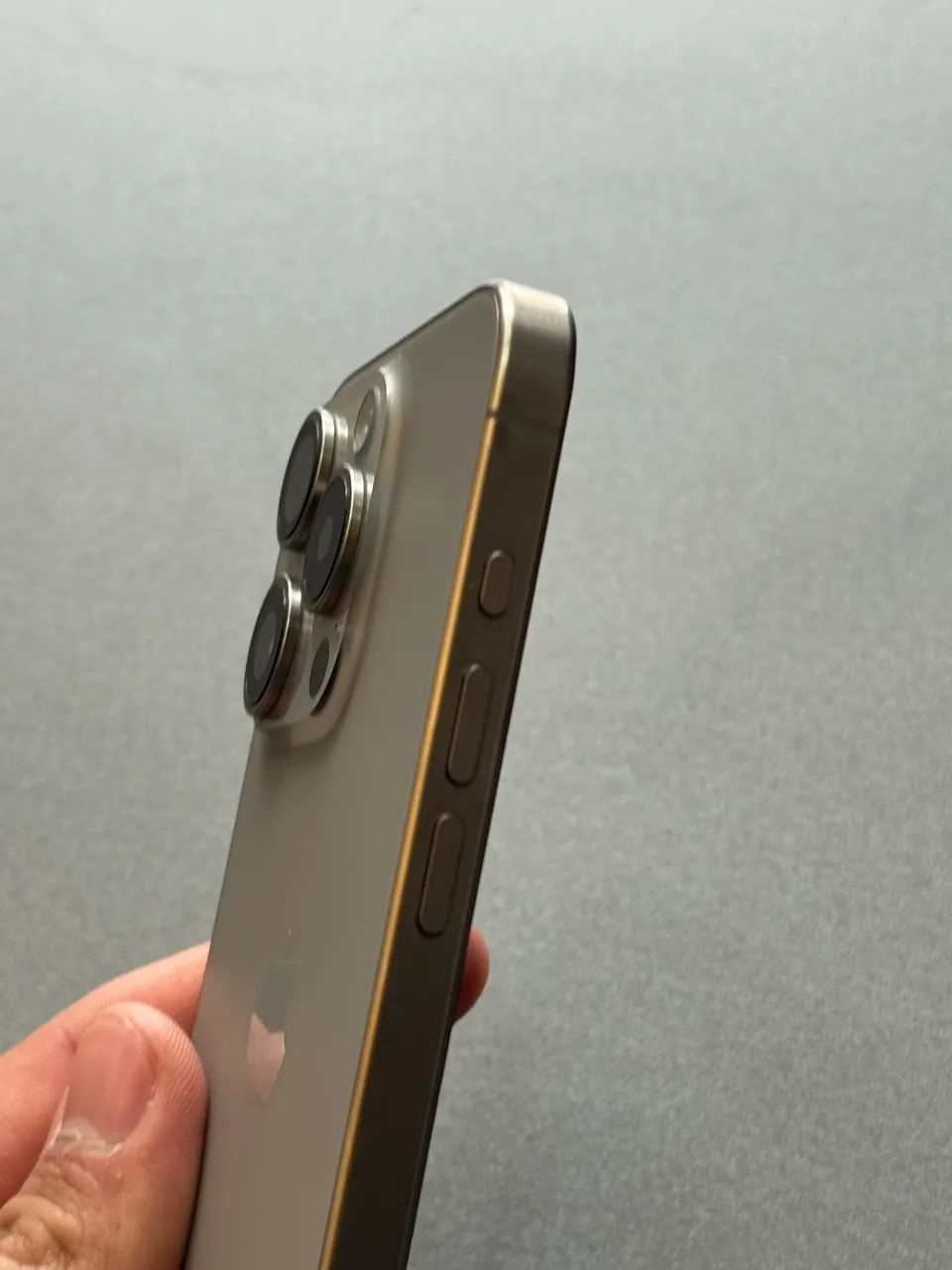 IPHONE 15 PRO - Foto 2