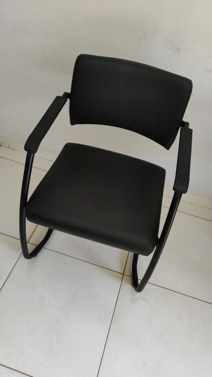 Cadeira para escritorio Semi nova