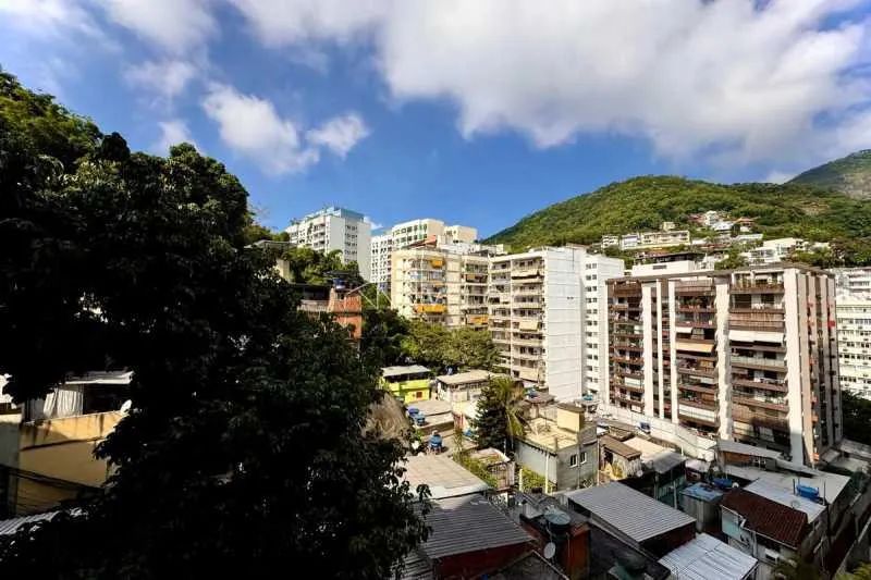 Apartamento : / Residencial / Humaitá - Foto 2
