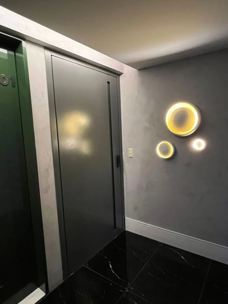 Apartamento de 137m² com 3 Suítes  Sofisticação e Exclusividade na Vila do Vale - Pina / R - Foto 2