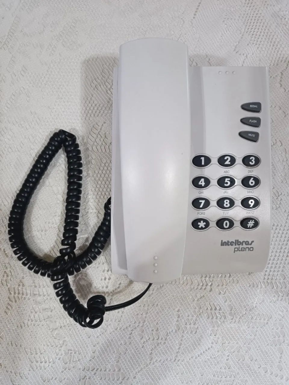 Telefone com fio Intelbras Pleno. Excelente estado, funcionando perfeitamente