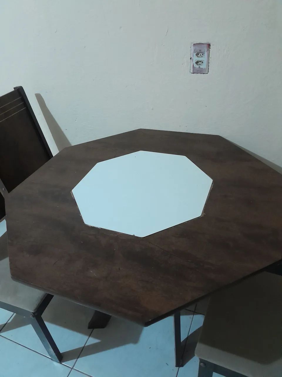 Mesa de jantar com 4 cadeiras - Foto 2