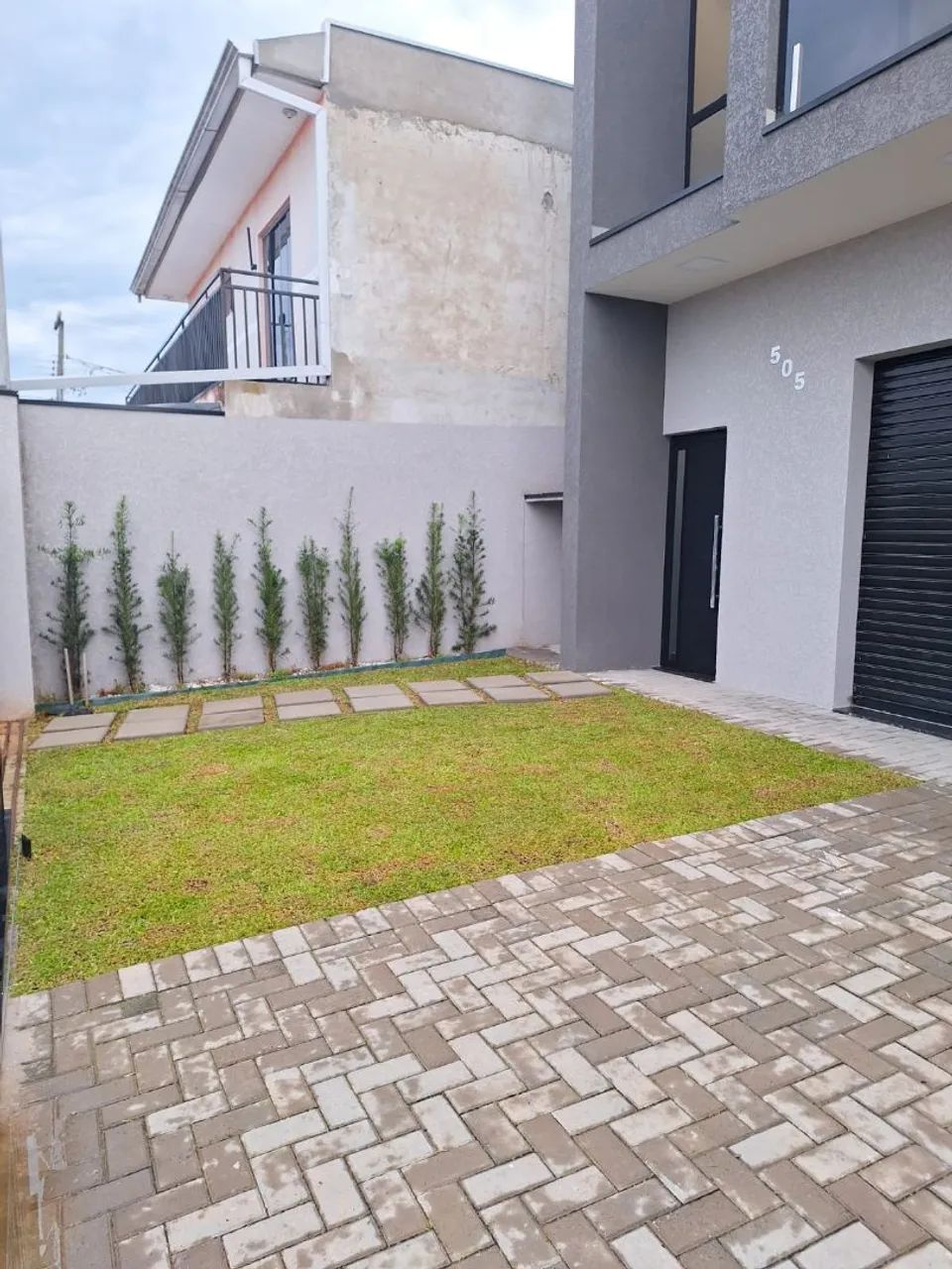 Triplex com área comercial  - Foto 2