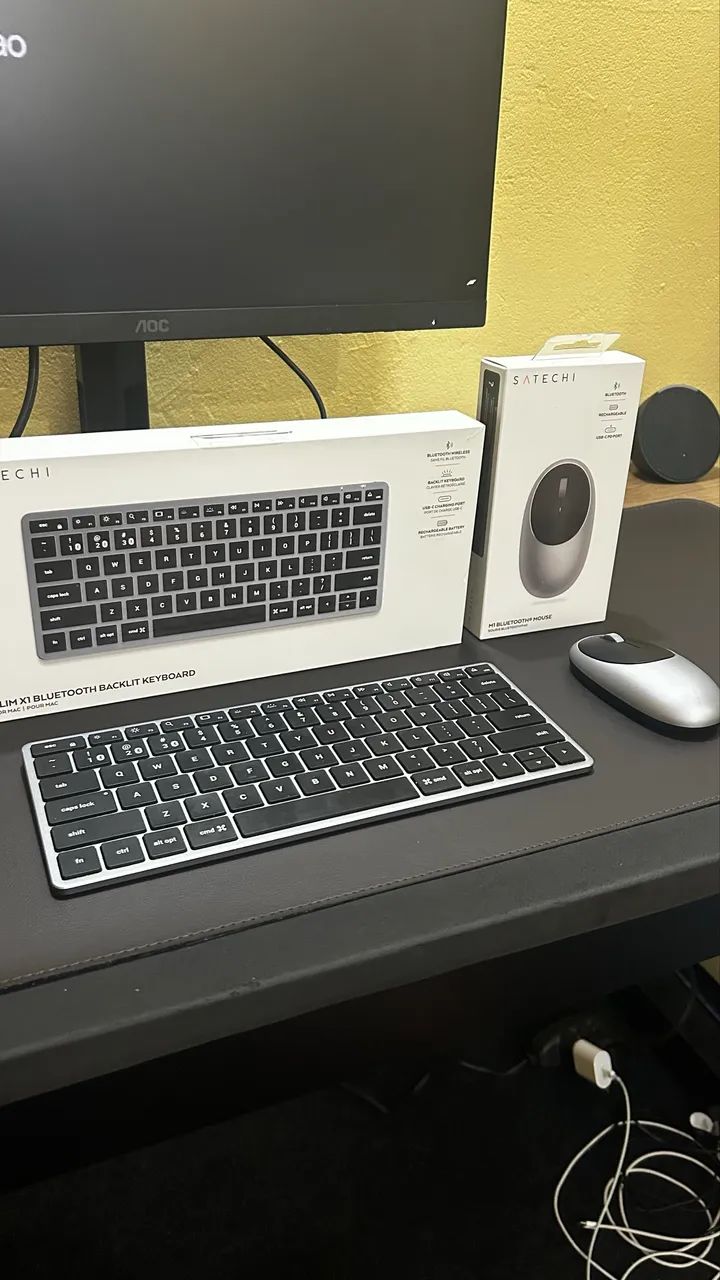 Kit Satechi Teclado X1 E Mouse M1 Sem Fio Cinza Espacial