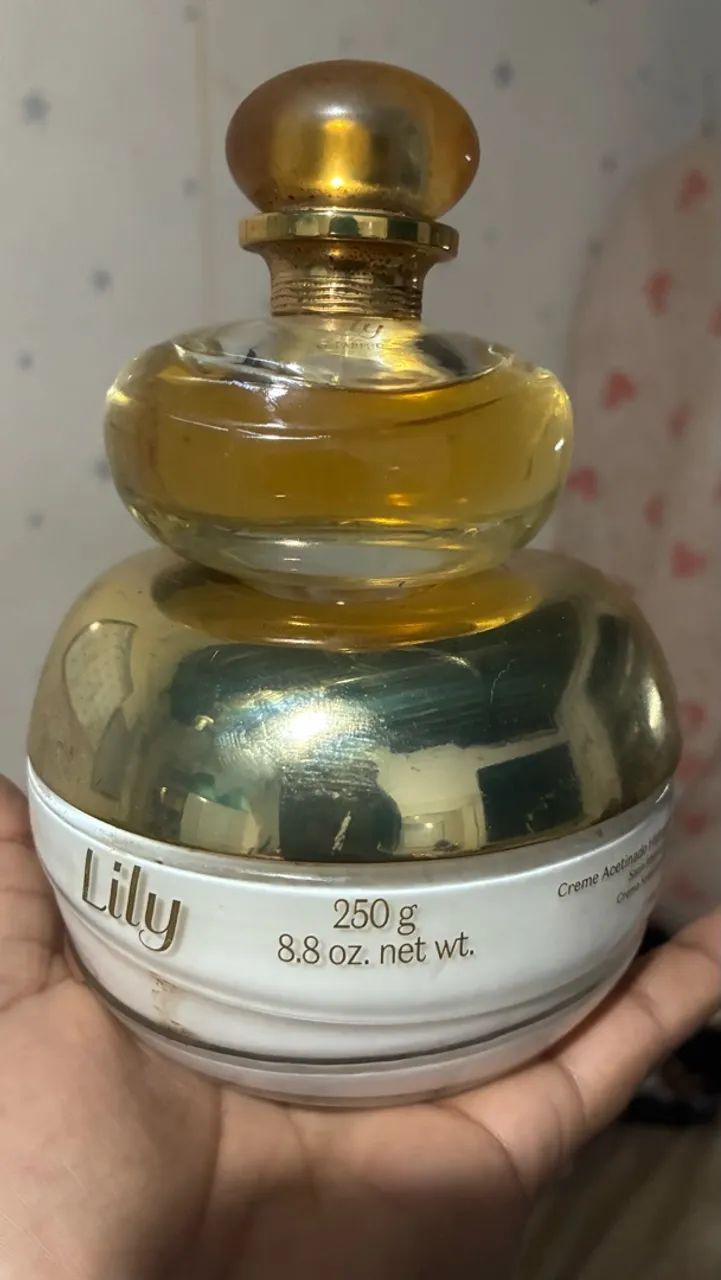 Perfume e Hidratante Lily