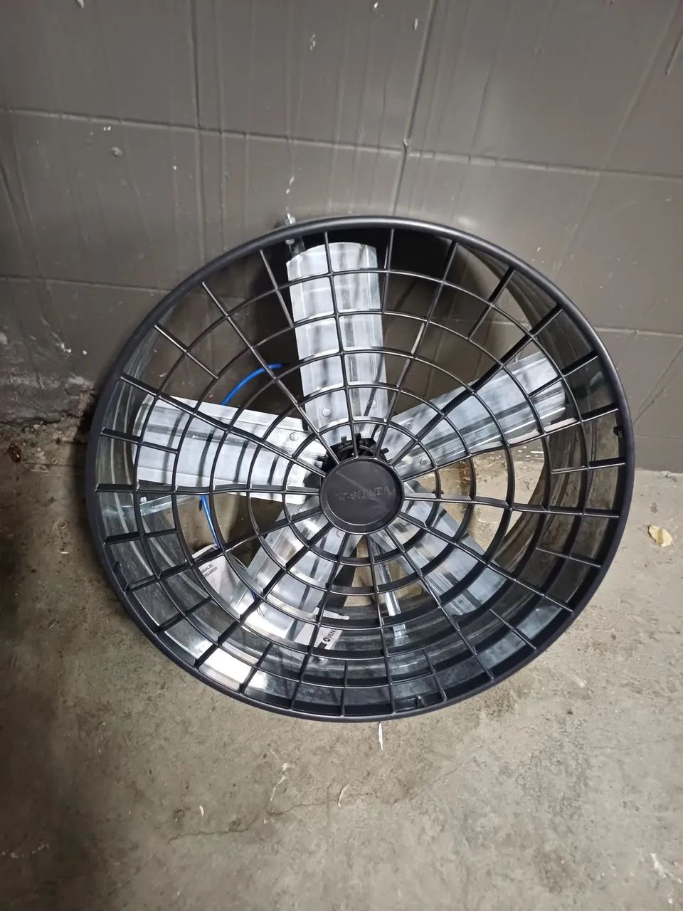 Vendo Exaustor axial 40 cm  220V