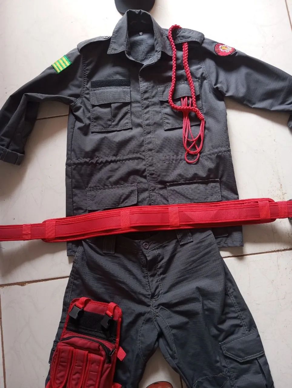 Roupa de bombeiro civil nunca usado...  - Foto 5