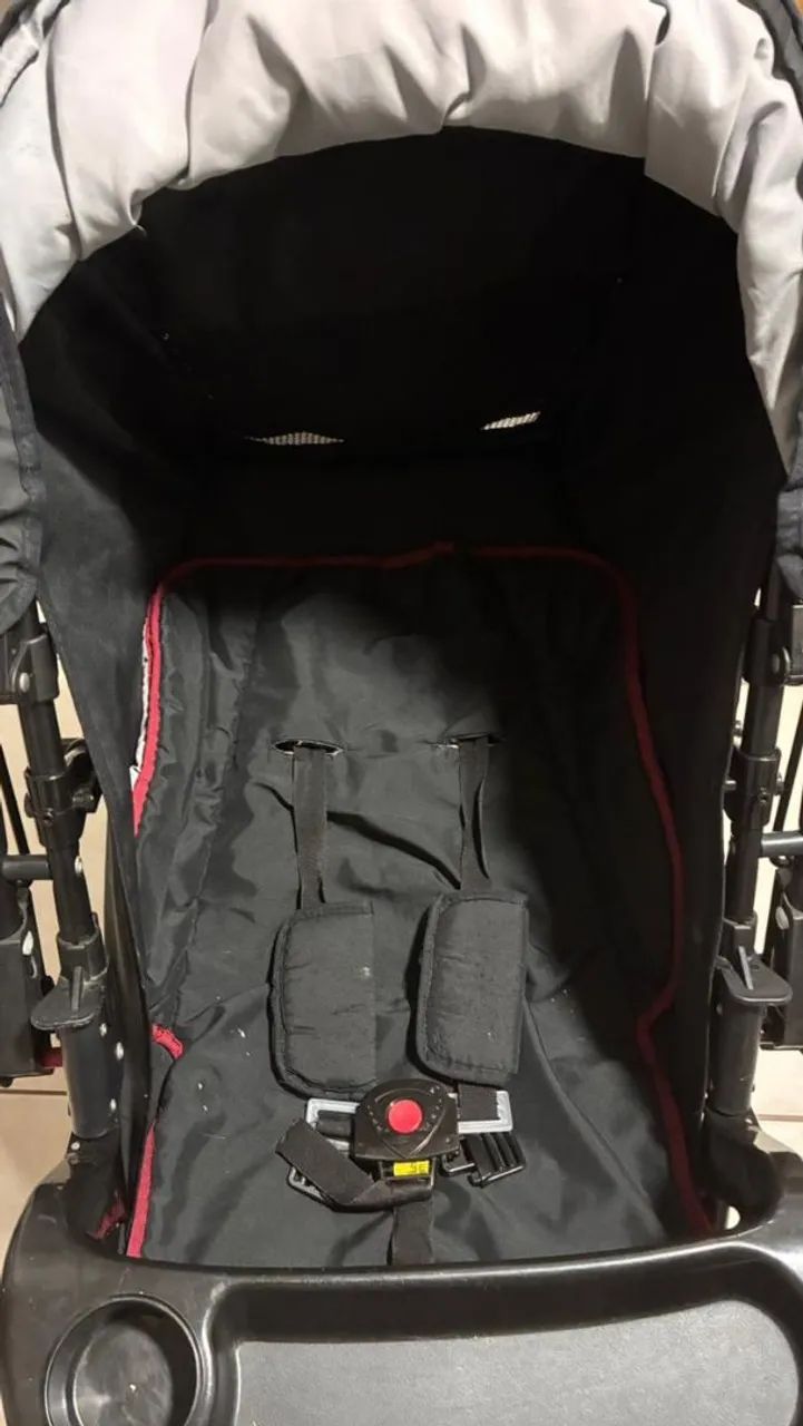 Vendo carrinho de bebê galzerano - Foto 4