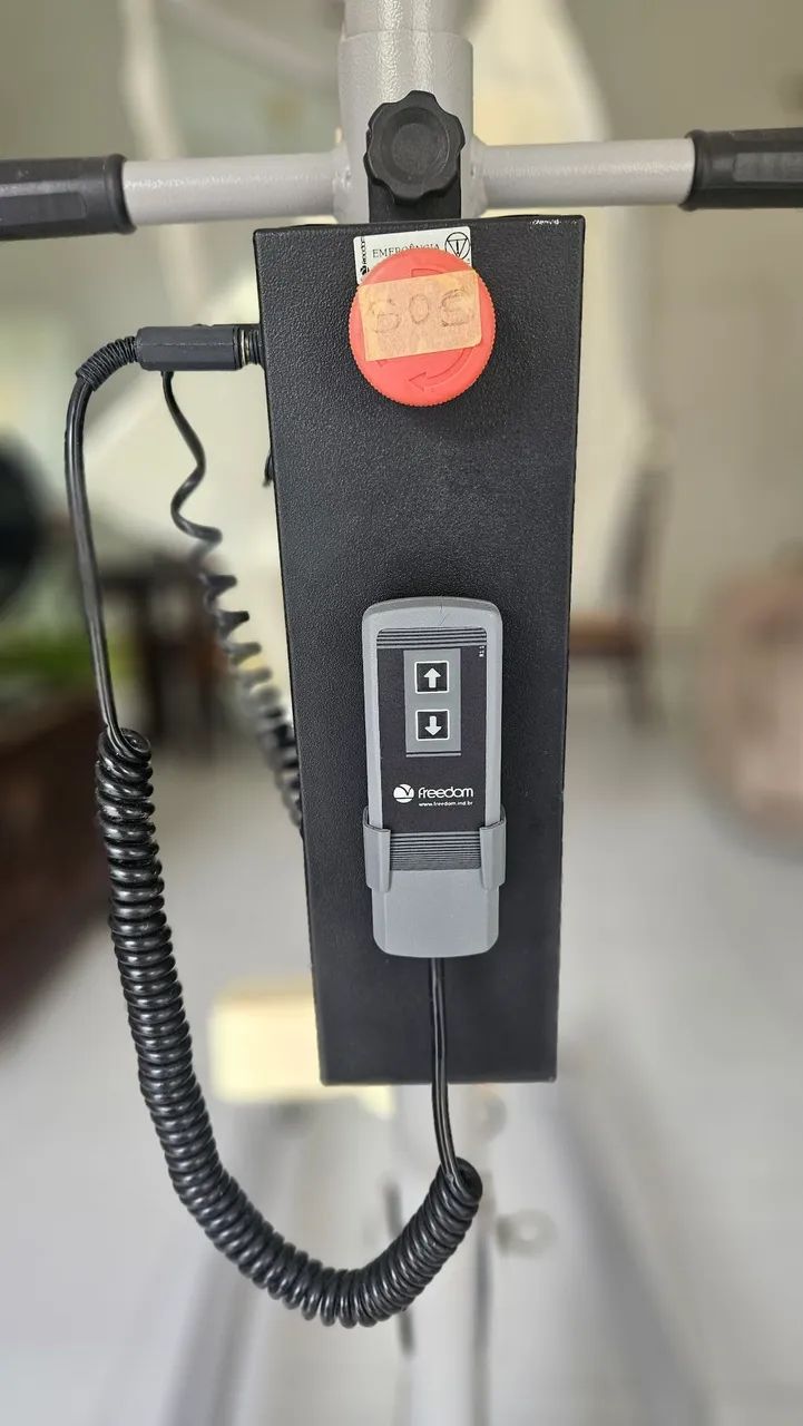 Guincho elevador elétrico para pessoas acamadas - Foto 3