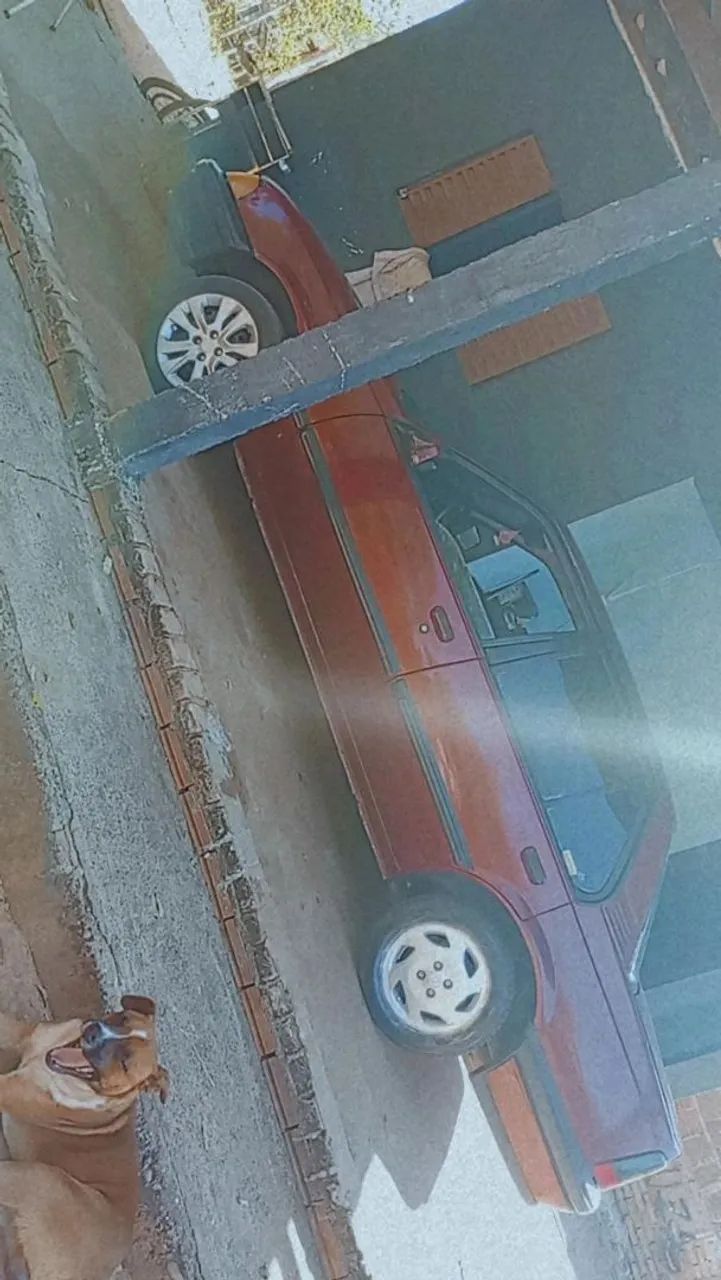 Chevrolet Monza Monza GLS/ Hi-Tech 2.0 EFI 2p e 4p 1995