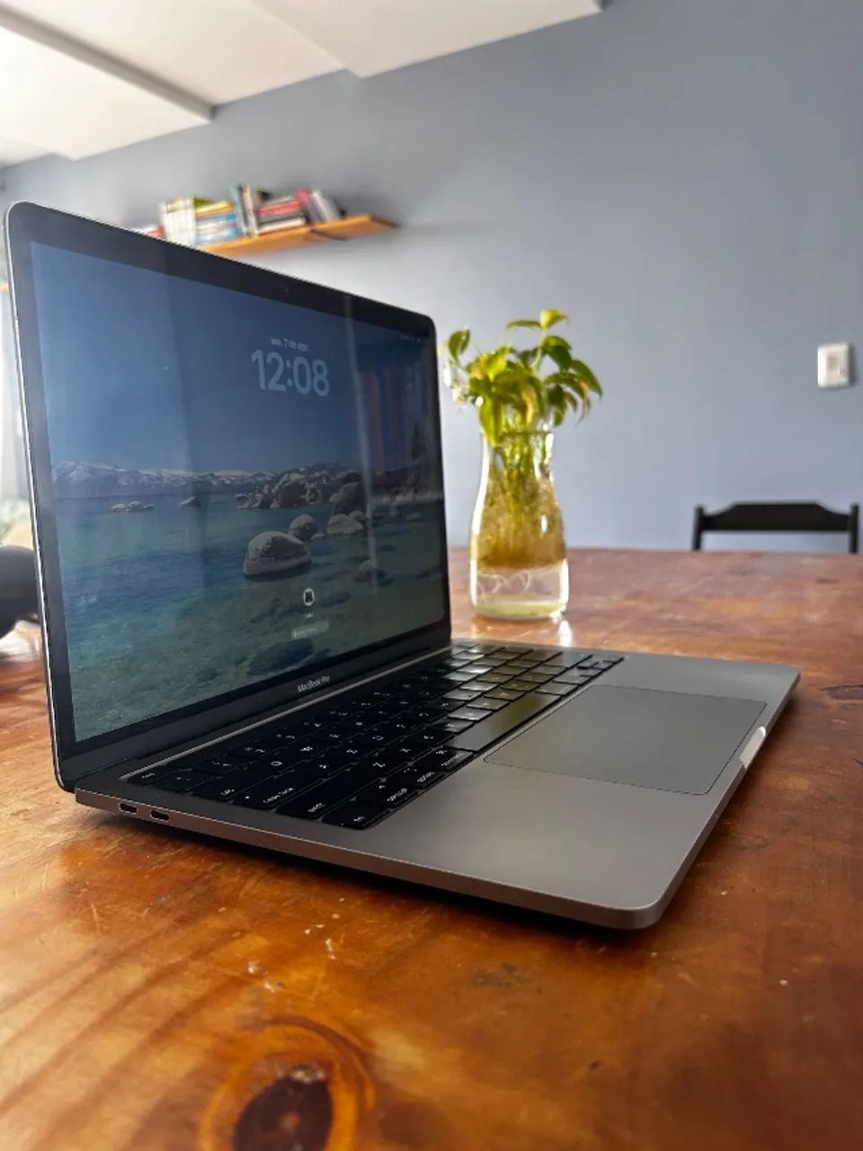 Apple MacBook Pro 2020 16GBメモリ 500GB SSD MacBook Pro 2020 16GB RAM 500GB SSD intel i5 - Notebooks - Jardim