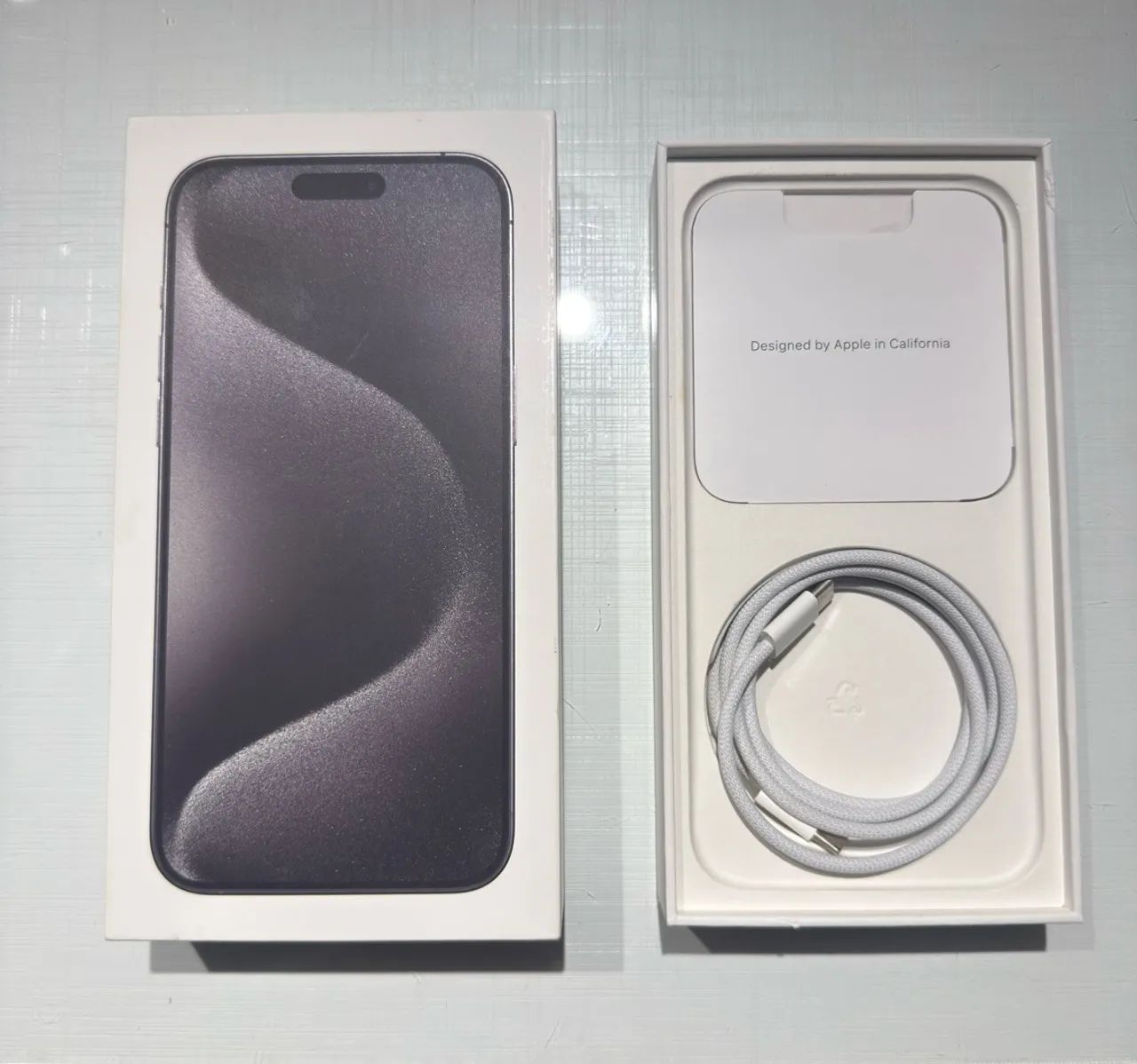 iPhone 15 Pro Max 512Gb Black Titanium. Impecável  - Foto 3
