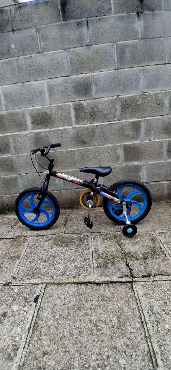 Bicicleta infantil aro 15 - Foto 2