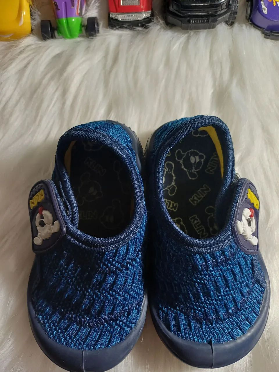 1 sapato de Bebê Klin (semi-novo)+ 1 chinelo Ipanema (Novo)de Dinossauro vermelho - Foto 6