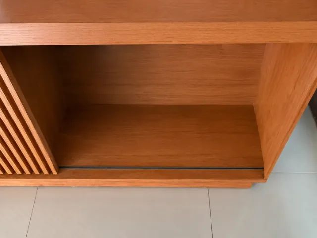 Rack com duas portas e duas prateleiras - Foto 2