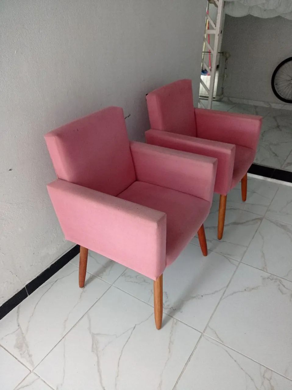 Cadeiras $230 as 2