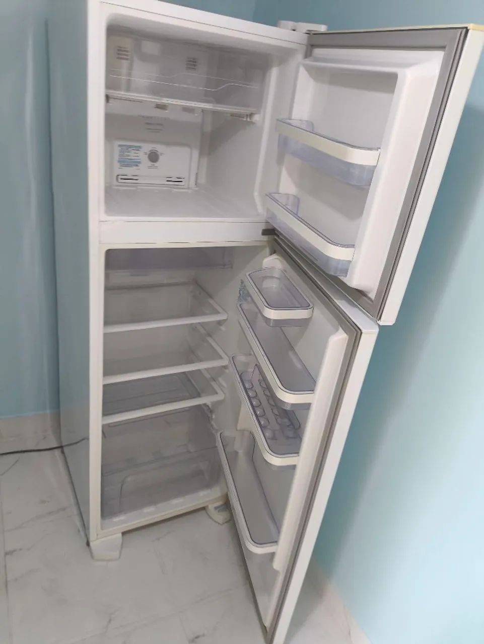 Geladeira Eletrolux Frost Free  - Foto 2