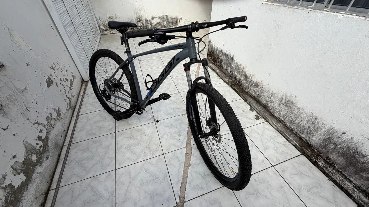 Vendo Bicicleta OGGI ARO 29 HACKER HDS - Foto 4