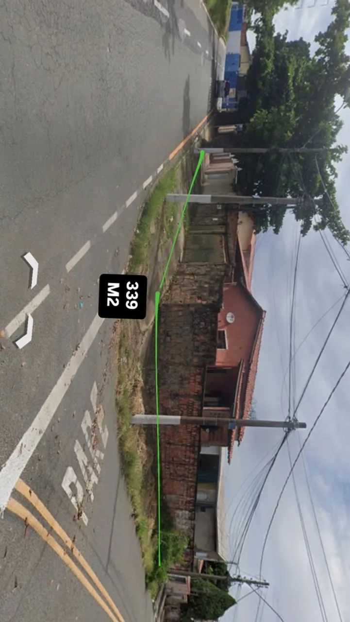 Terreno 339 m2 com casas 