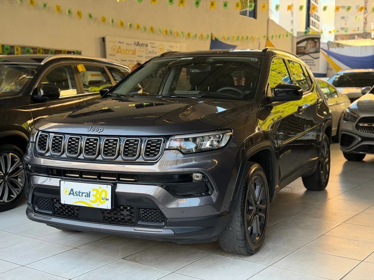Jeep Compass Longitude Night Eagle 1.3 Flex 2025