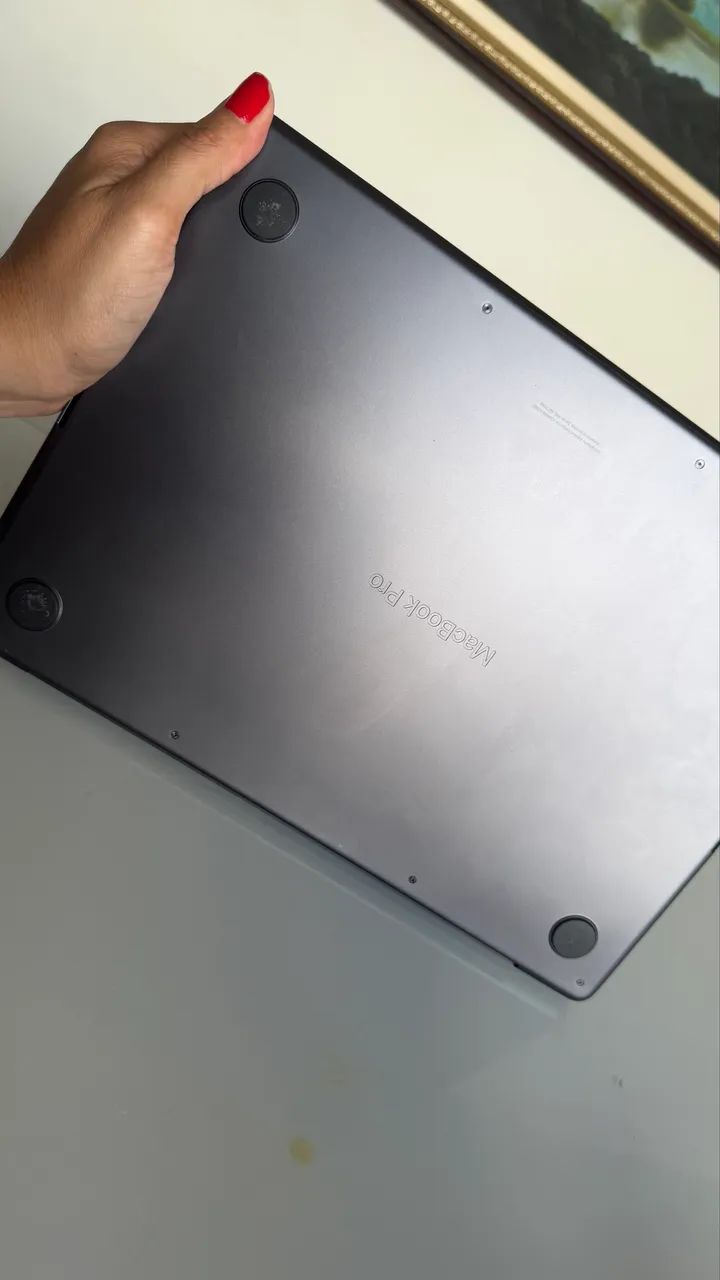 MacBook Pro M4  - Foto 3