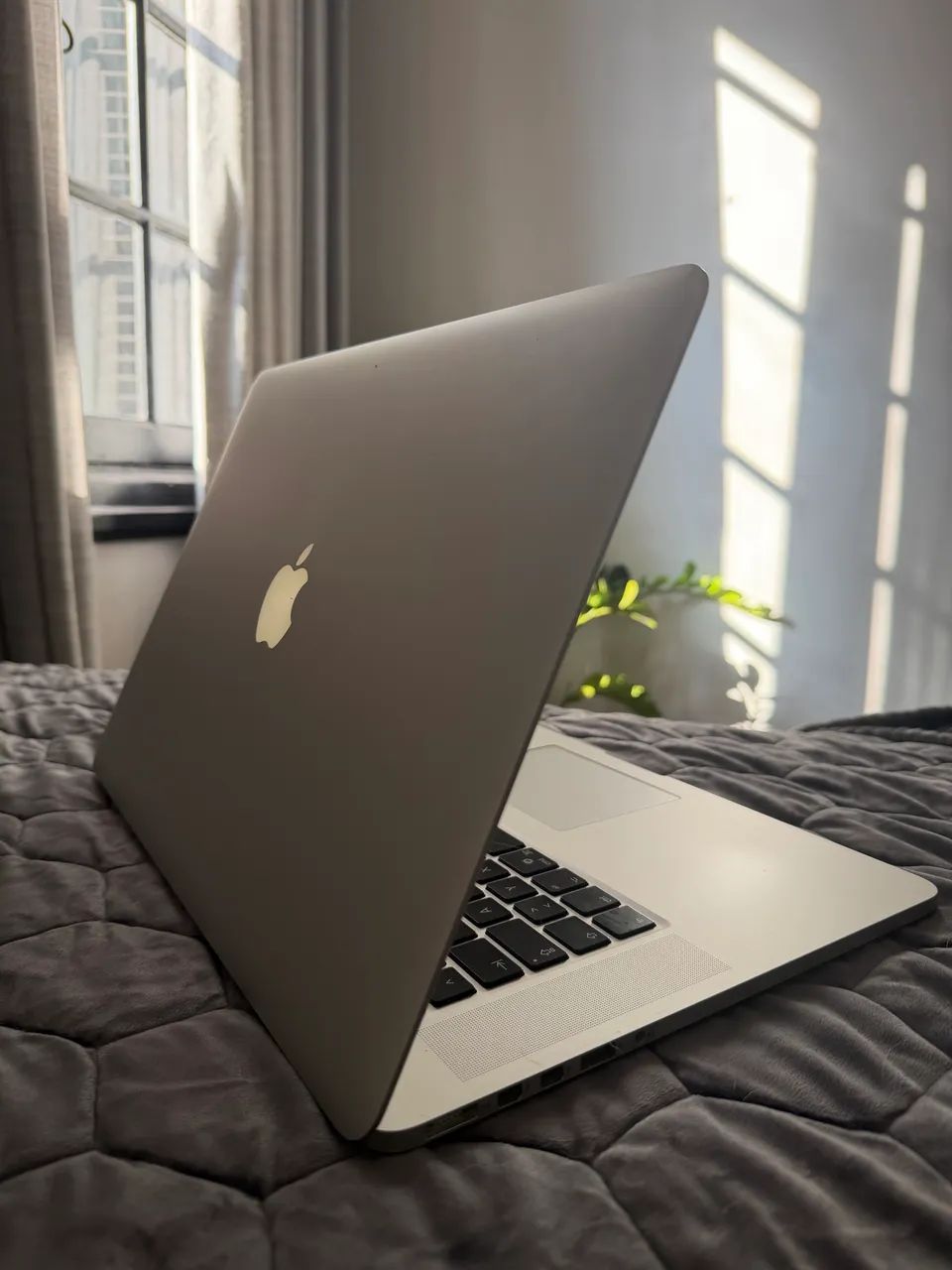 MacBook Pro Retina 15? Mid 2015 - i7, 16GB RAM