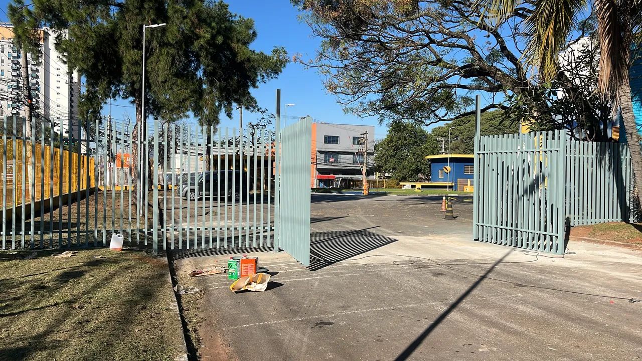 Empreiteiro,serralheiro e vinílico  - Foto 4