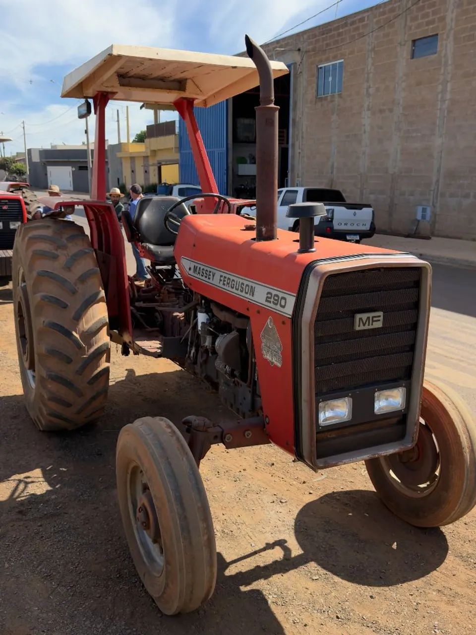 Trator Massey Ferguson 